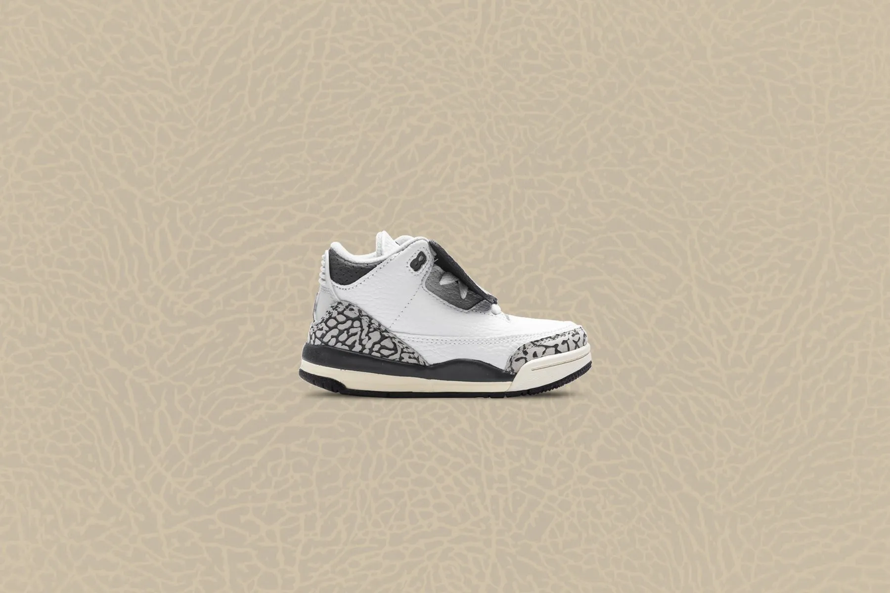 Air Jordan 3 Retro Hide N Sneaks (TD) - White/Black/Iron