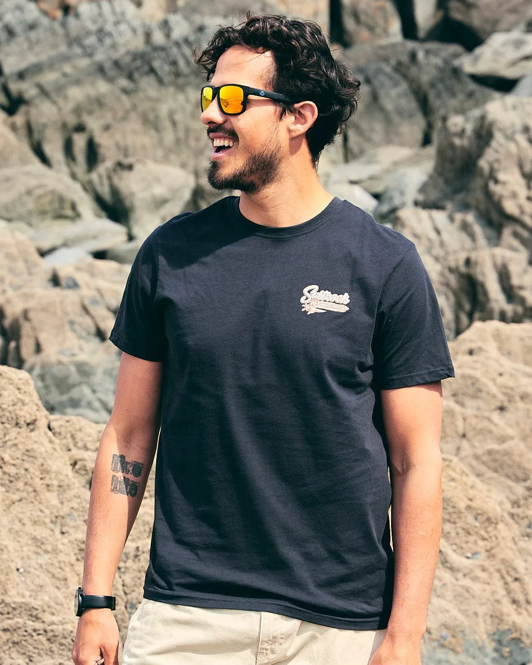 Beach Sign Wales - Mens - Short Sleeve T- Shirt - Dark Grey