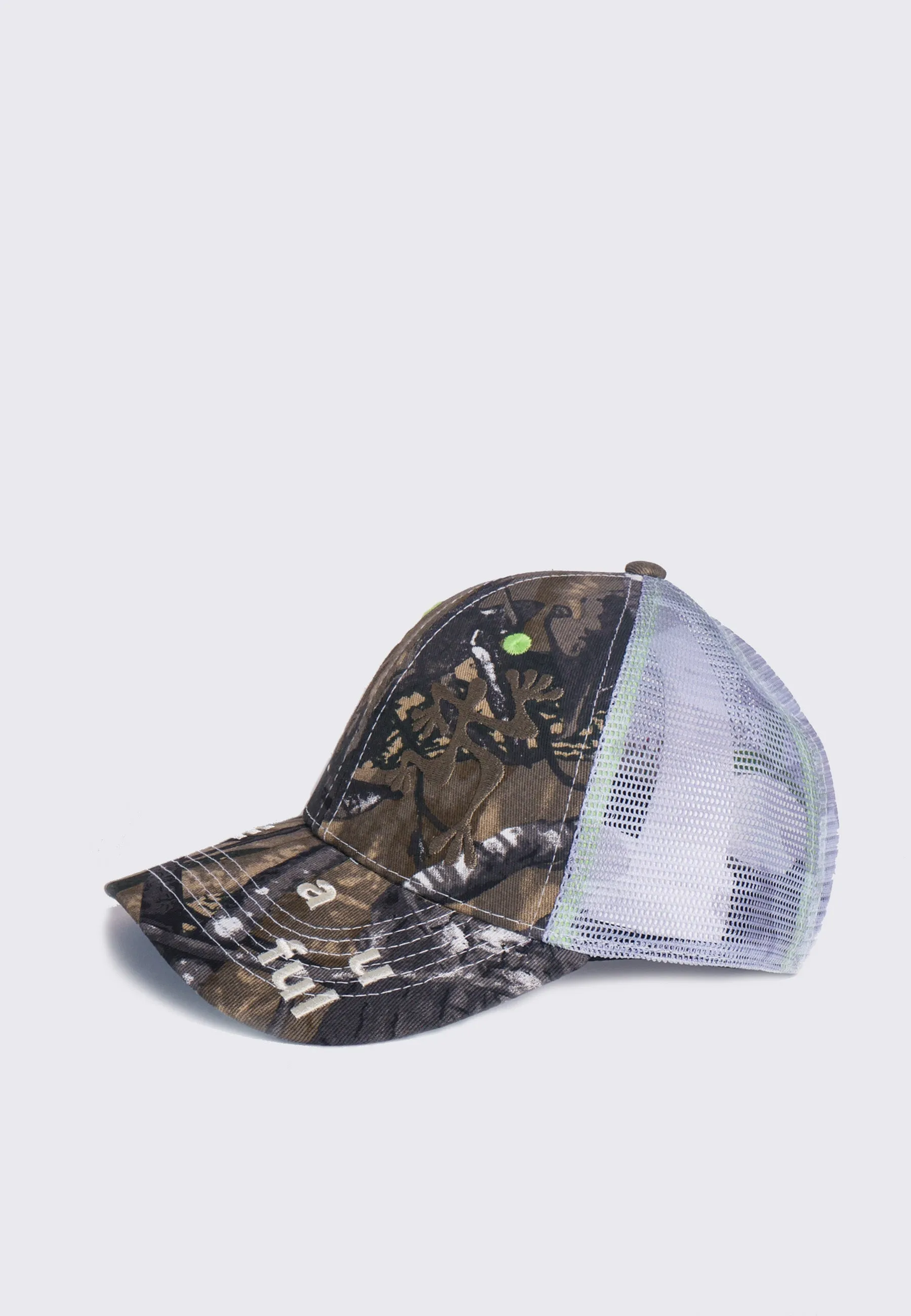 Biyu Trucker Hat - Peak Camo