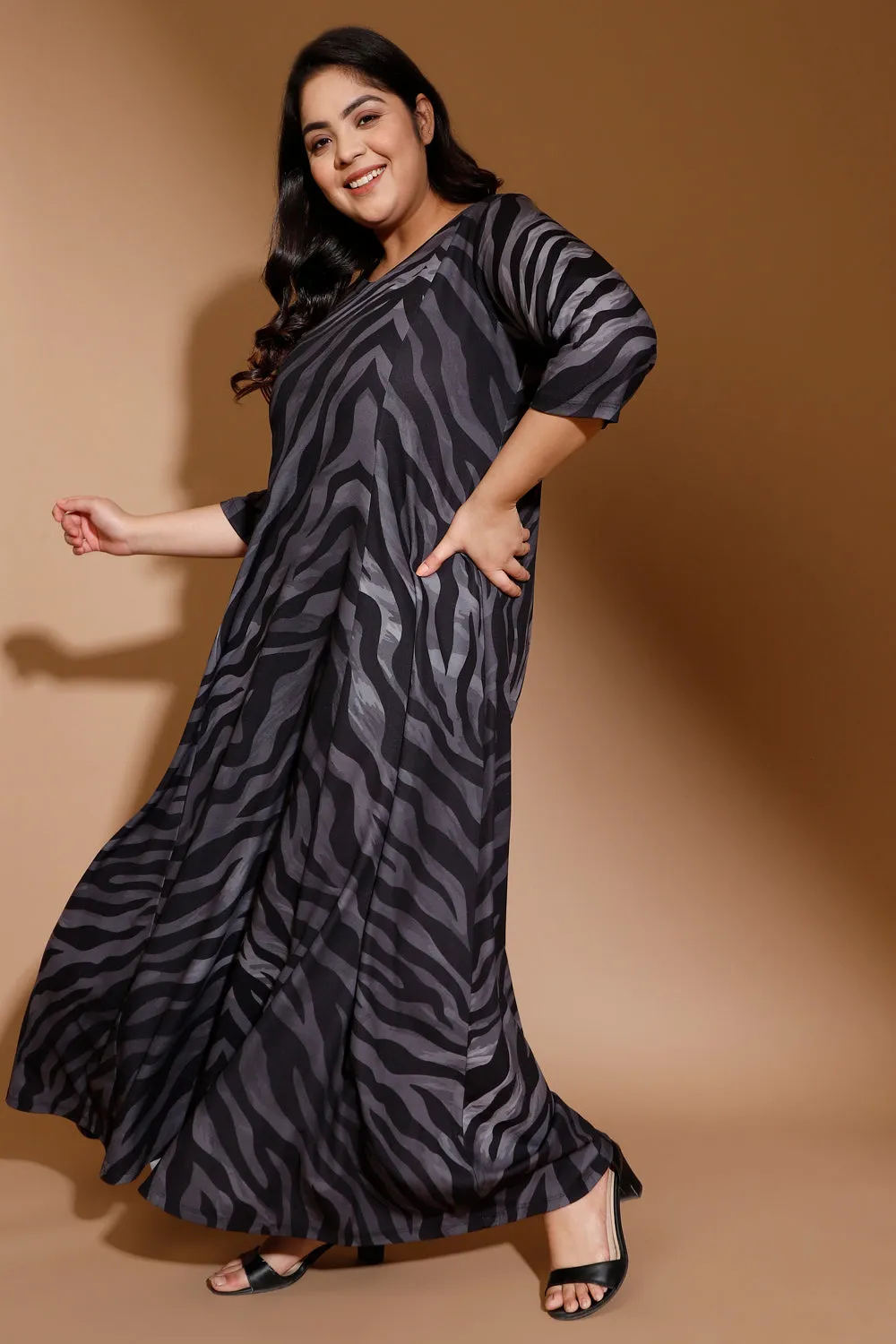 Black Nightiger Printed Maxi Dress