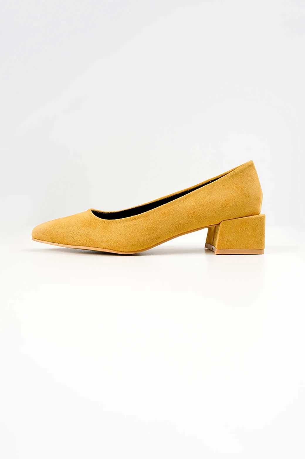 BLOCK HEEL PUMPS