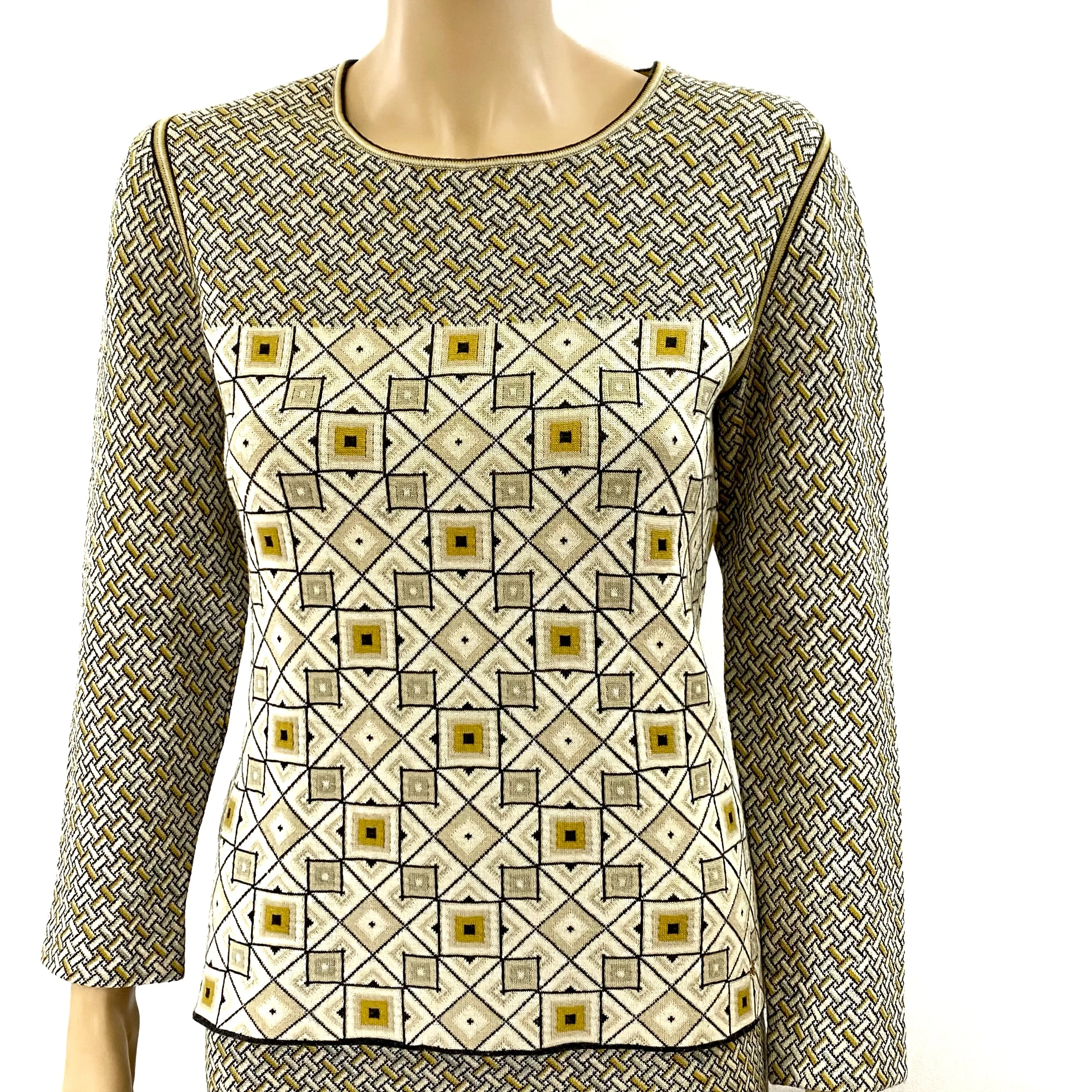 Chanel 04A Fall 2004 Geometric Print Knit 2PC Set Sweater Skirt Size 42 | 10