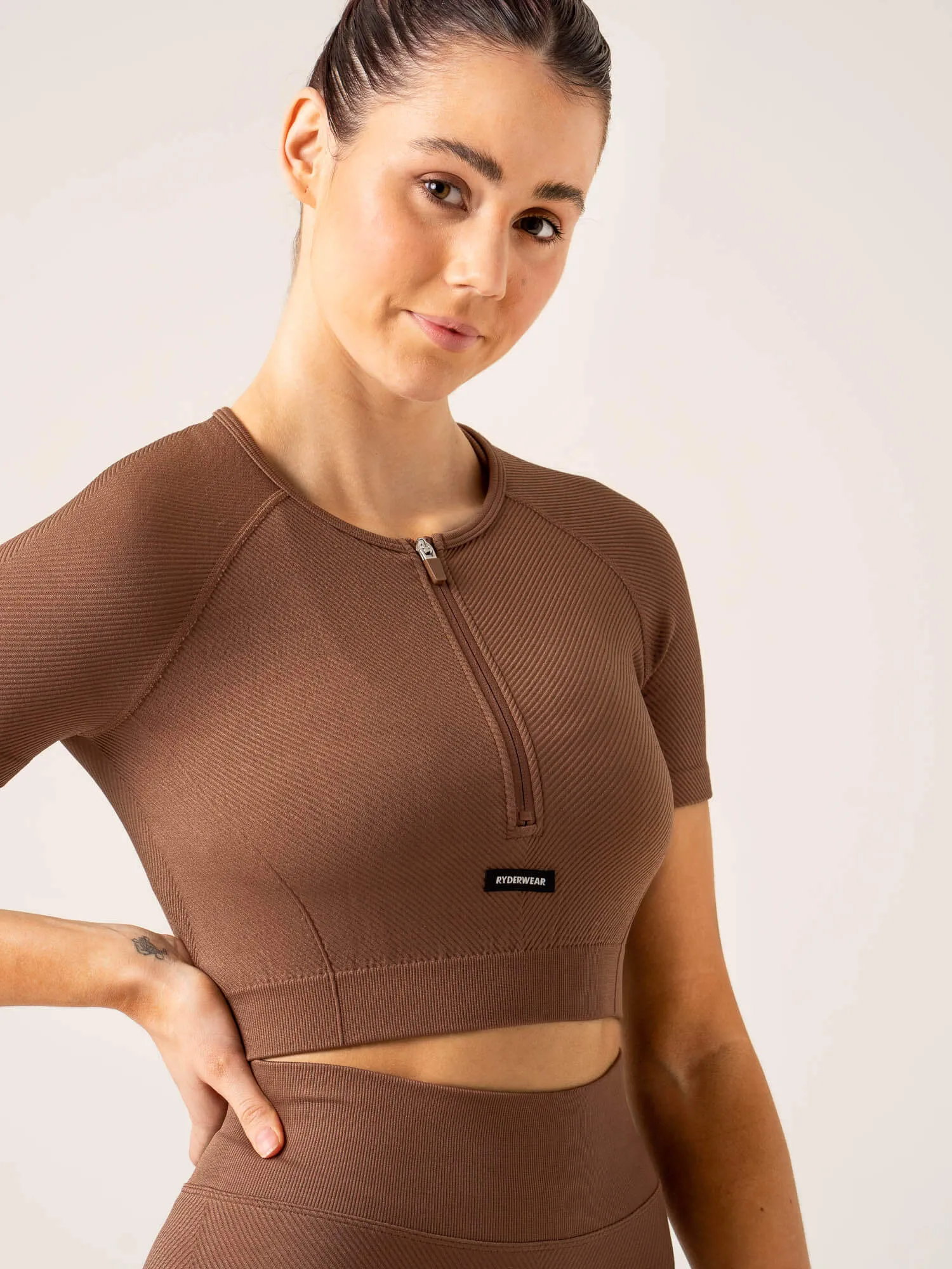 Circuit Rib Seamless T-Shirt - Chocolate