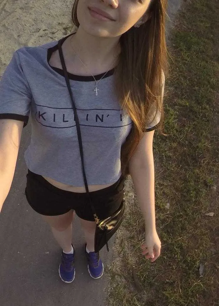 Cute Killing It Printed Tee Shirt Womens