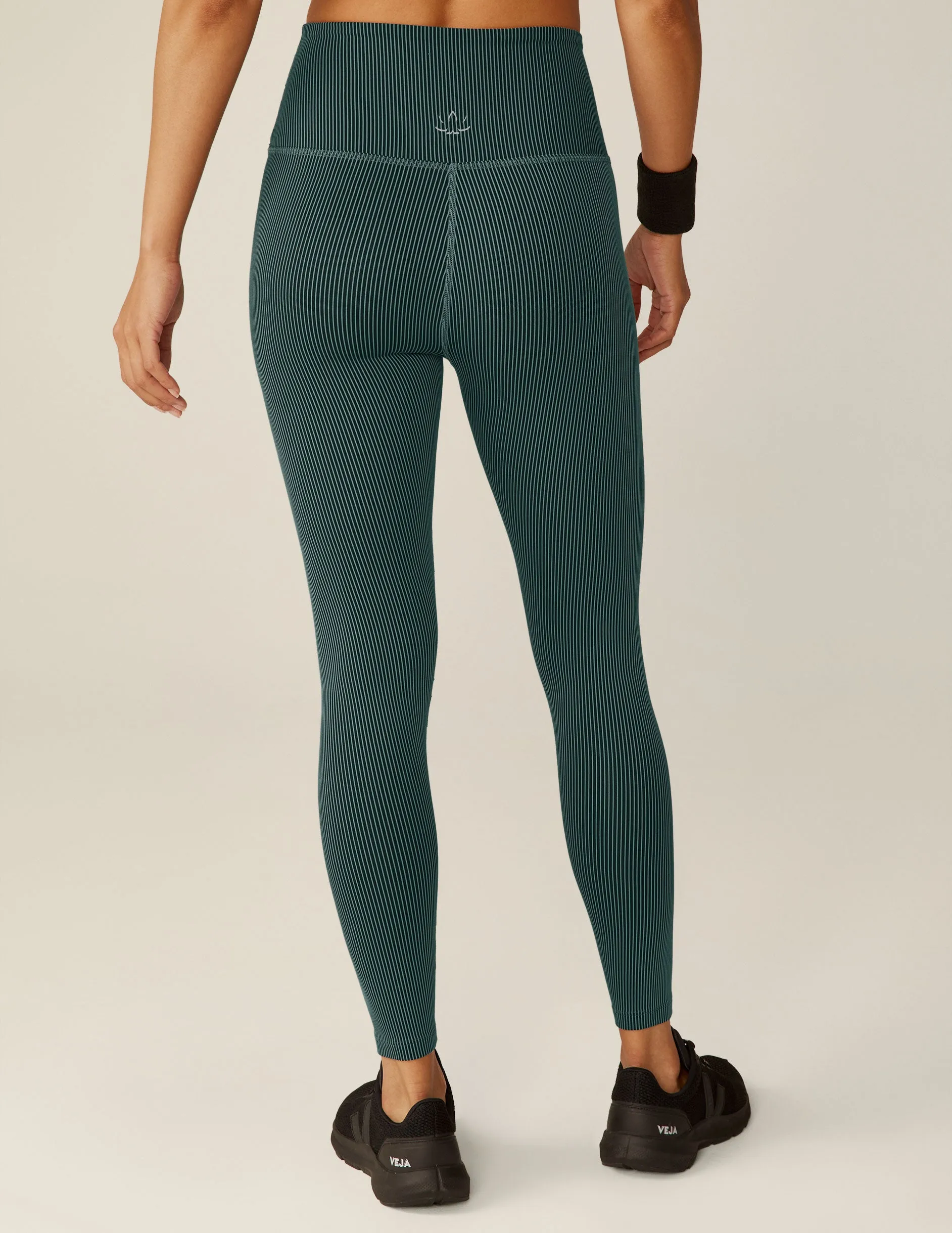 Dimensions High Waisted Midi Legging