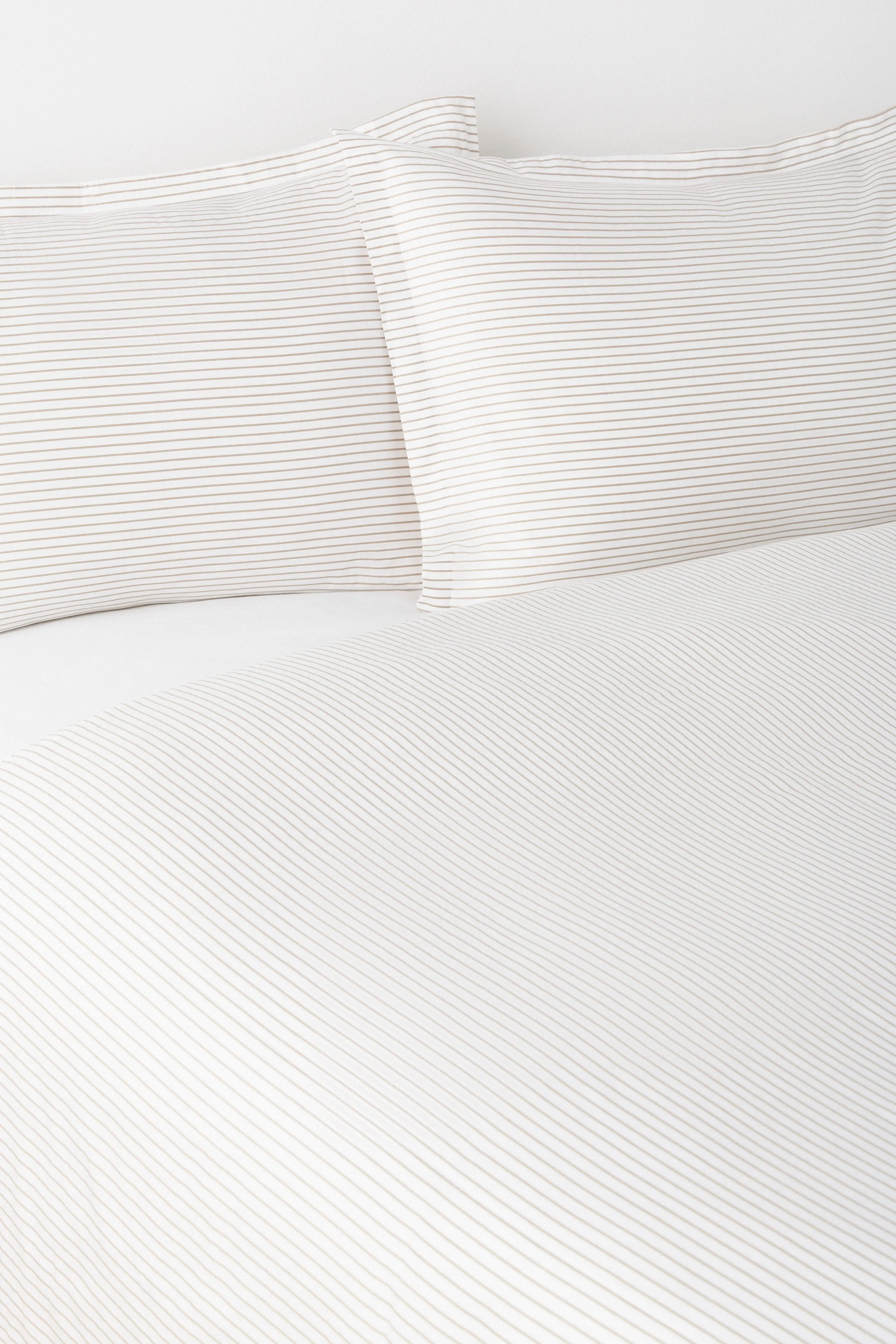 Duvet Cover and Sham Set in Cashmere/White Microstripe