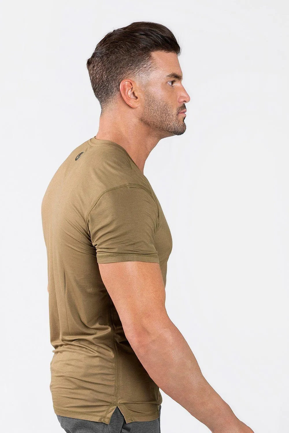 Focus Performance Bamboo V-Neck