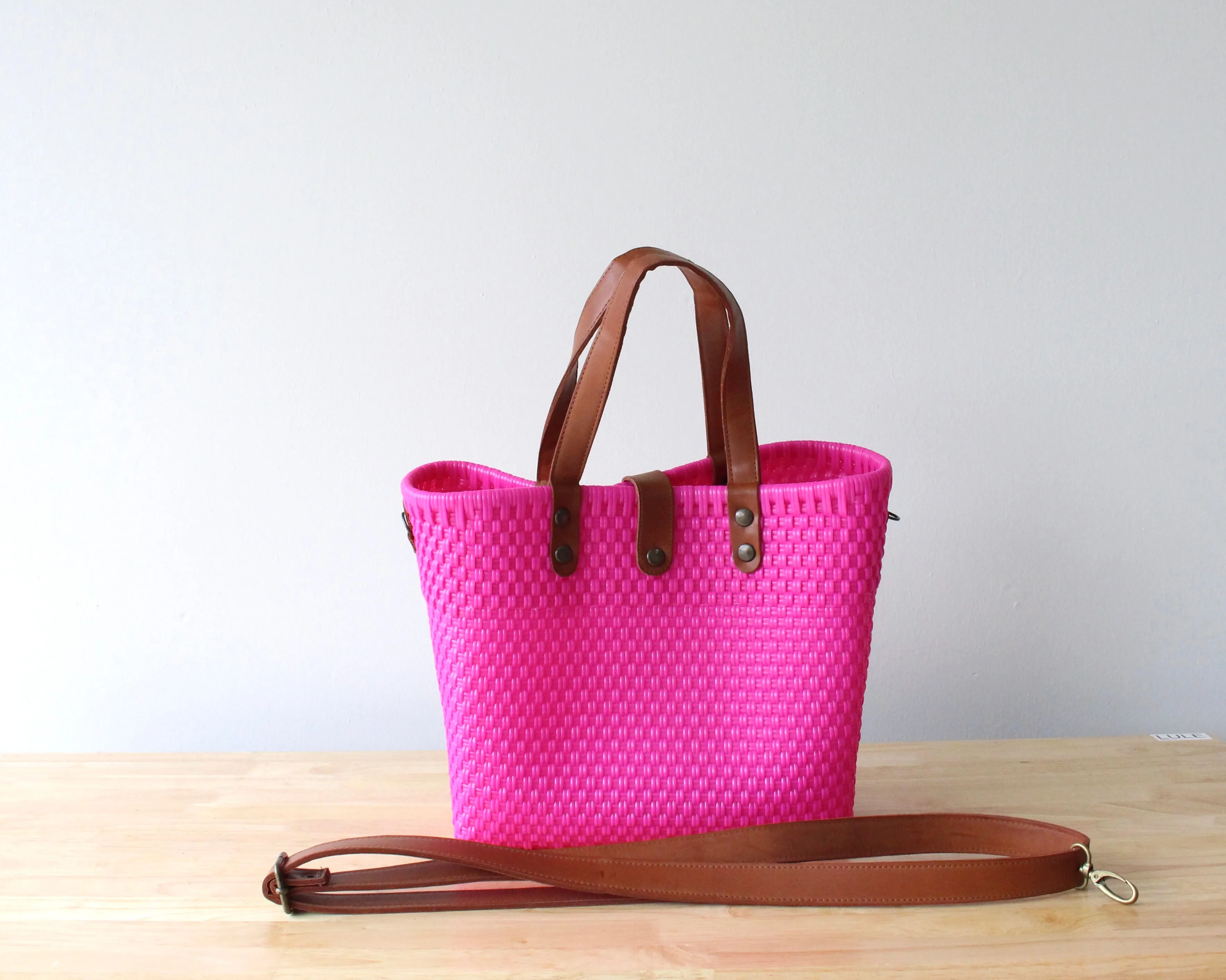 Hot Pink Handwoven Purse by MexiMexi