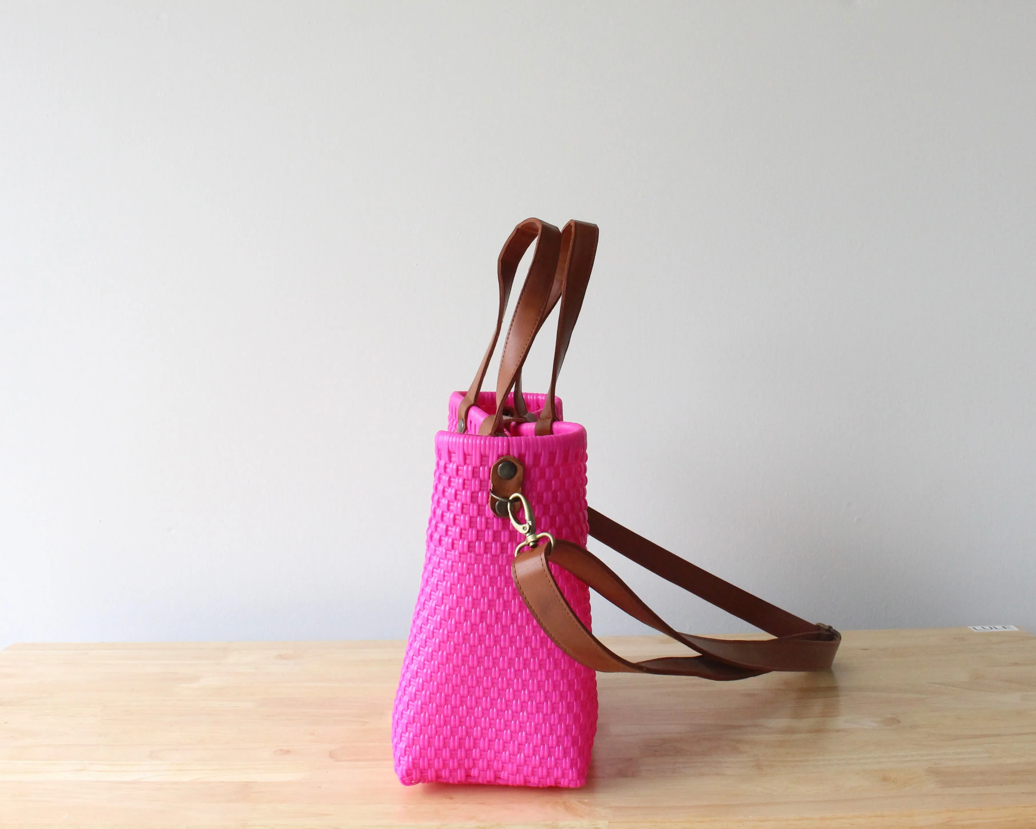 Hot Pink Handwoven Purse by MexiMexi