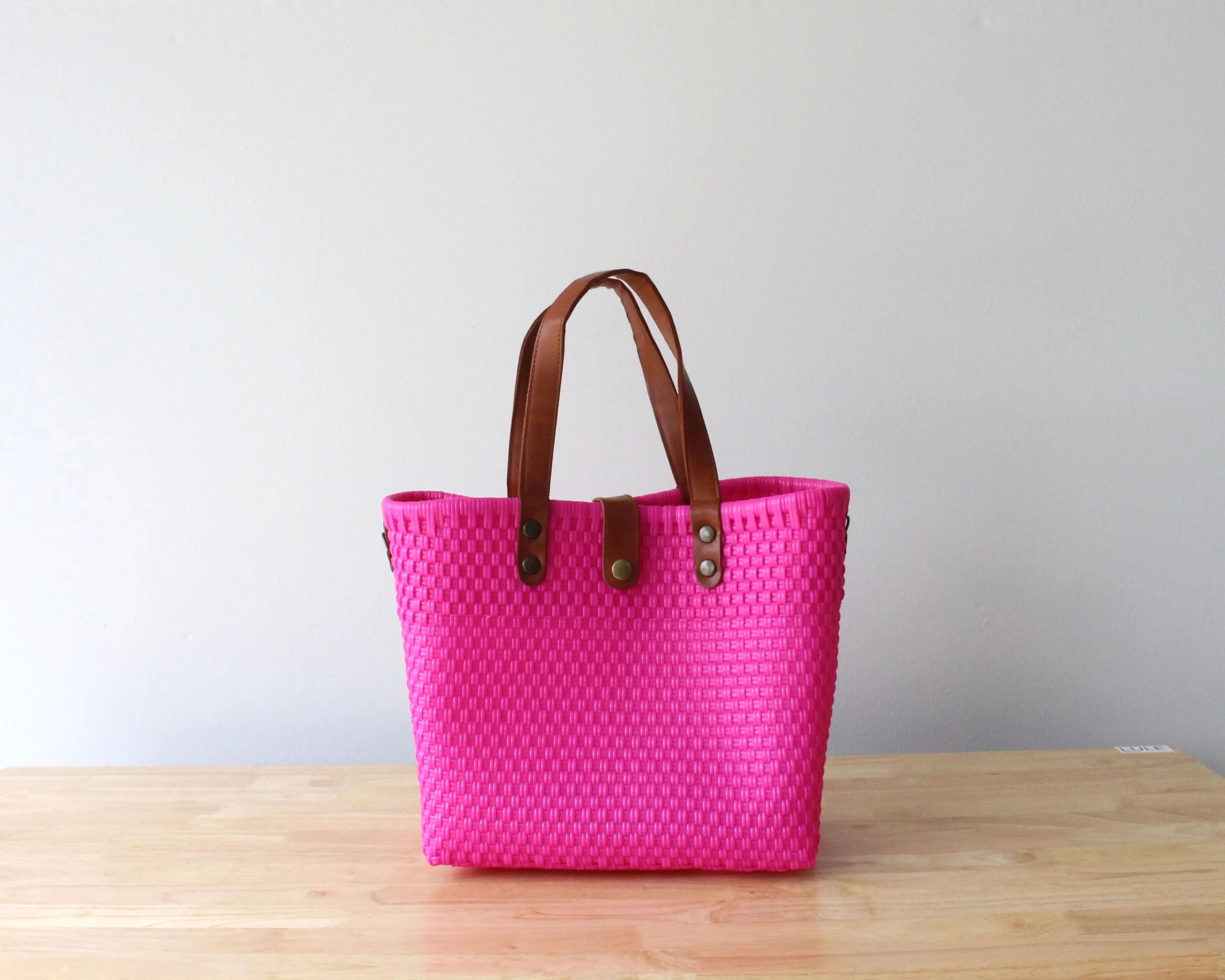 Hot Pink Handwoven Purse by MexiMexi