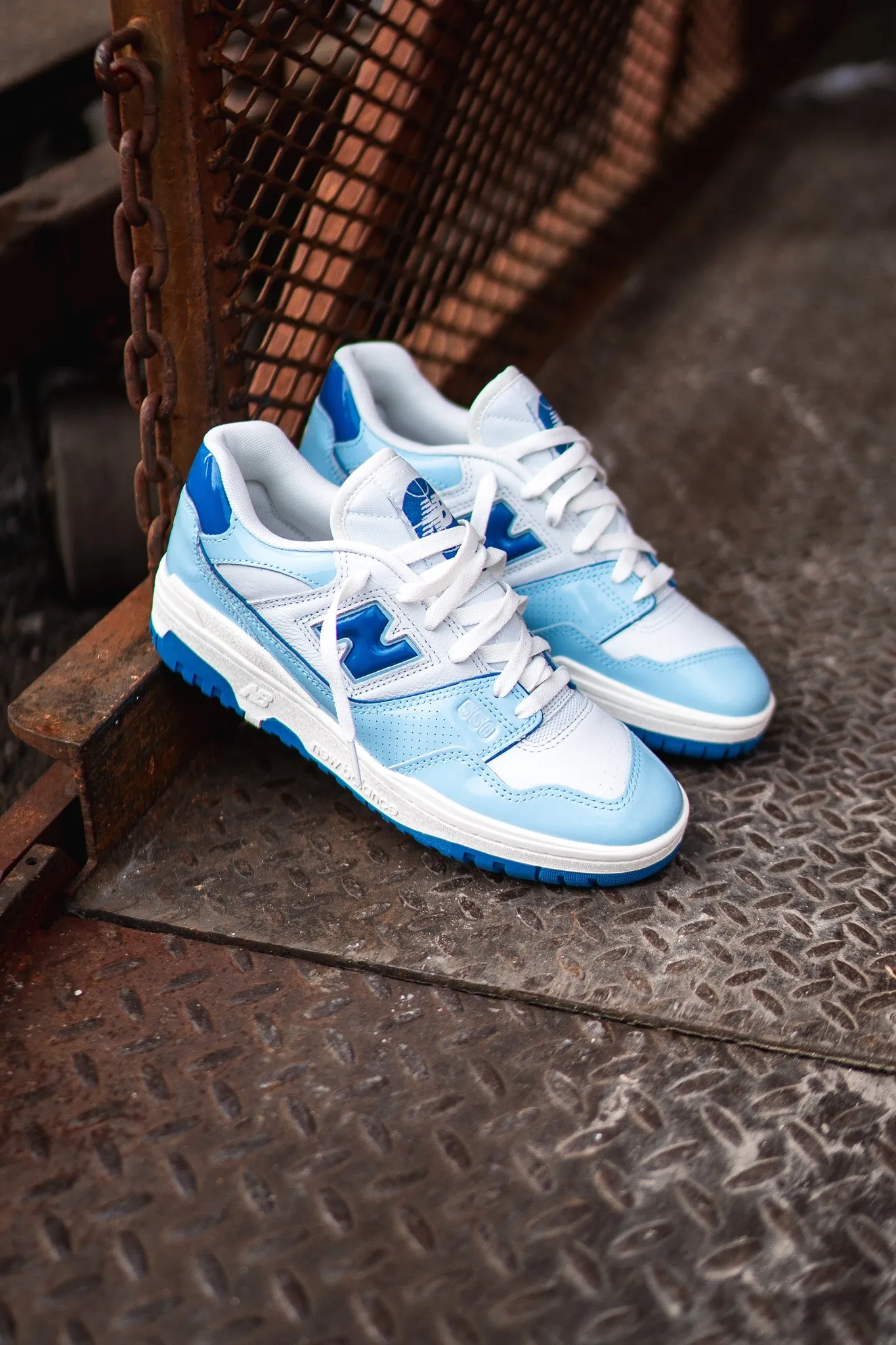 Mens New Balance 550 (White/Powder Blue) - BB550YKE