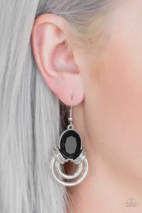 Paparazzi Real Queen Black Earrings