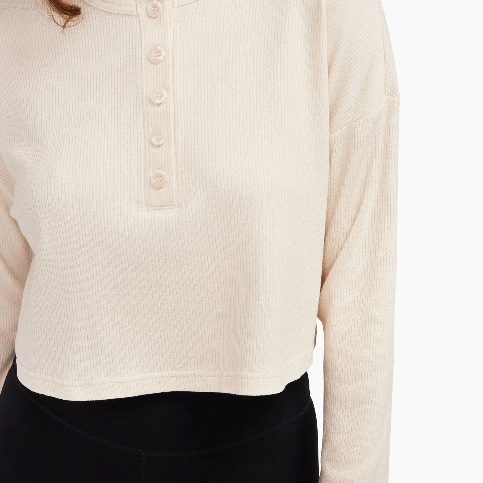 Ribbed Lightweight Cropped Henley