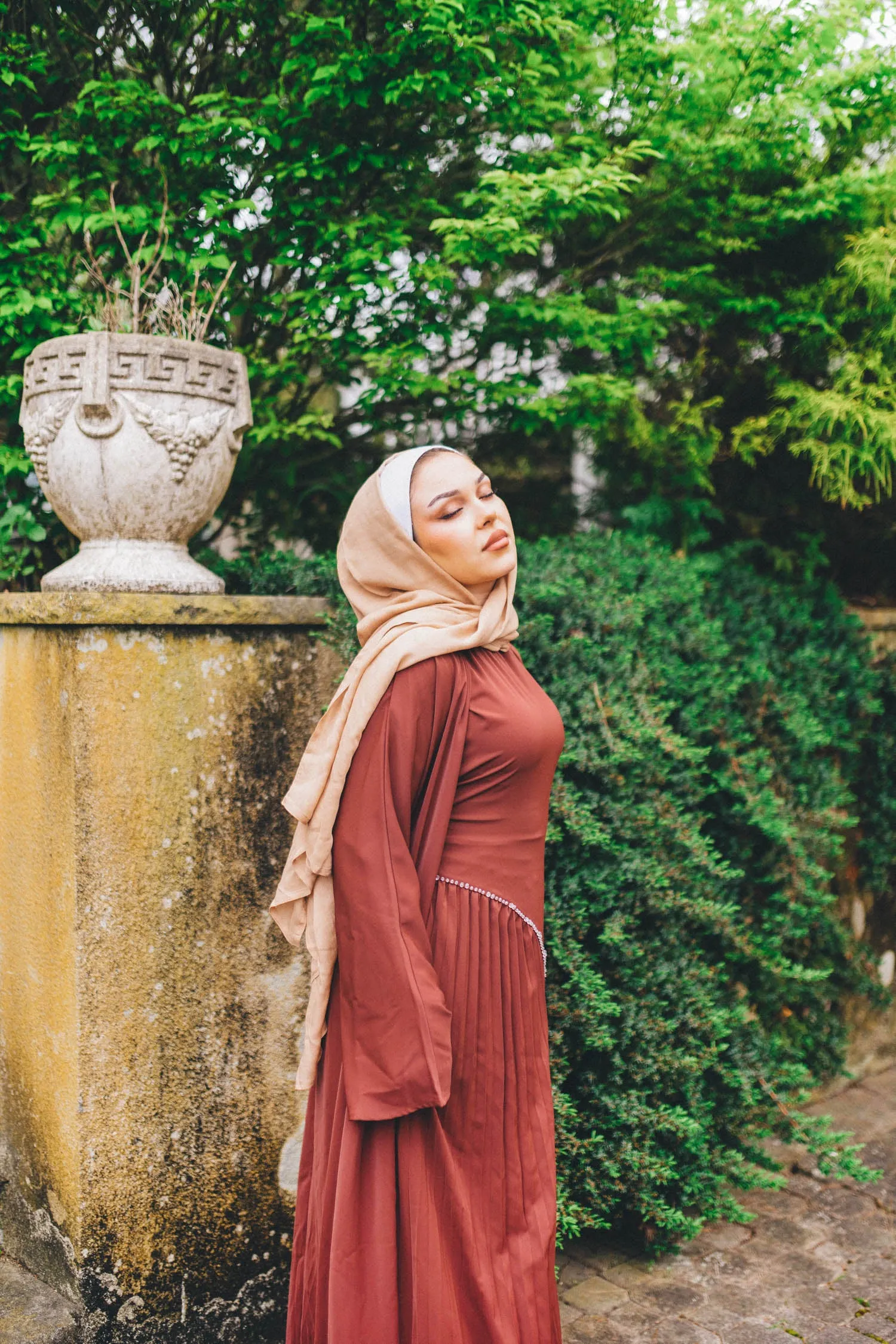 Samira Pleat Abaya Set - Mahogany