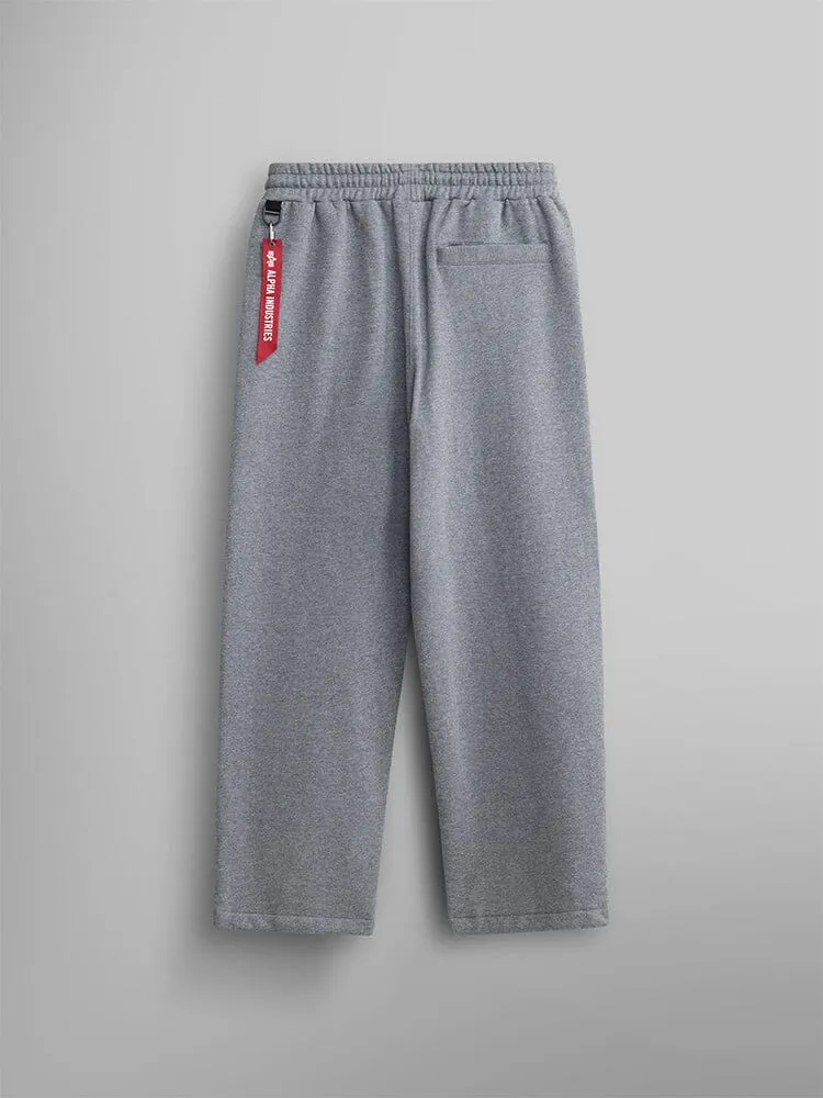 WOMEN'S ESSENTIAL SWEATPANTS